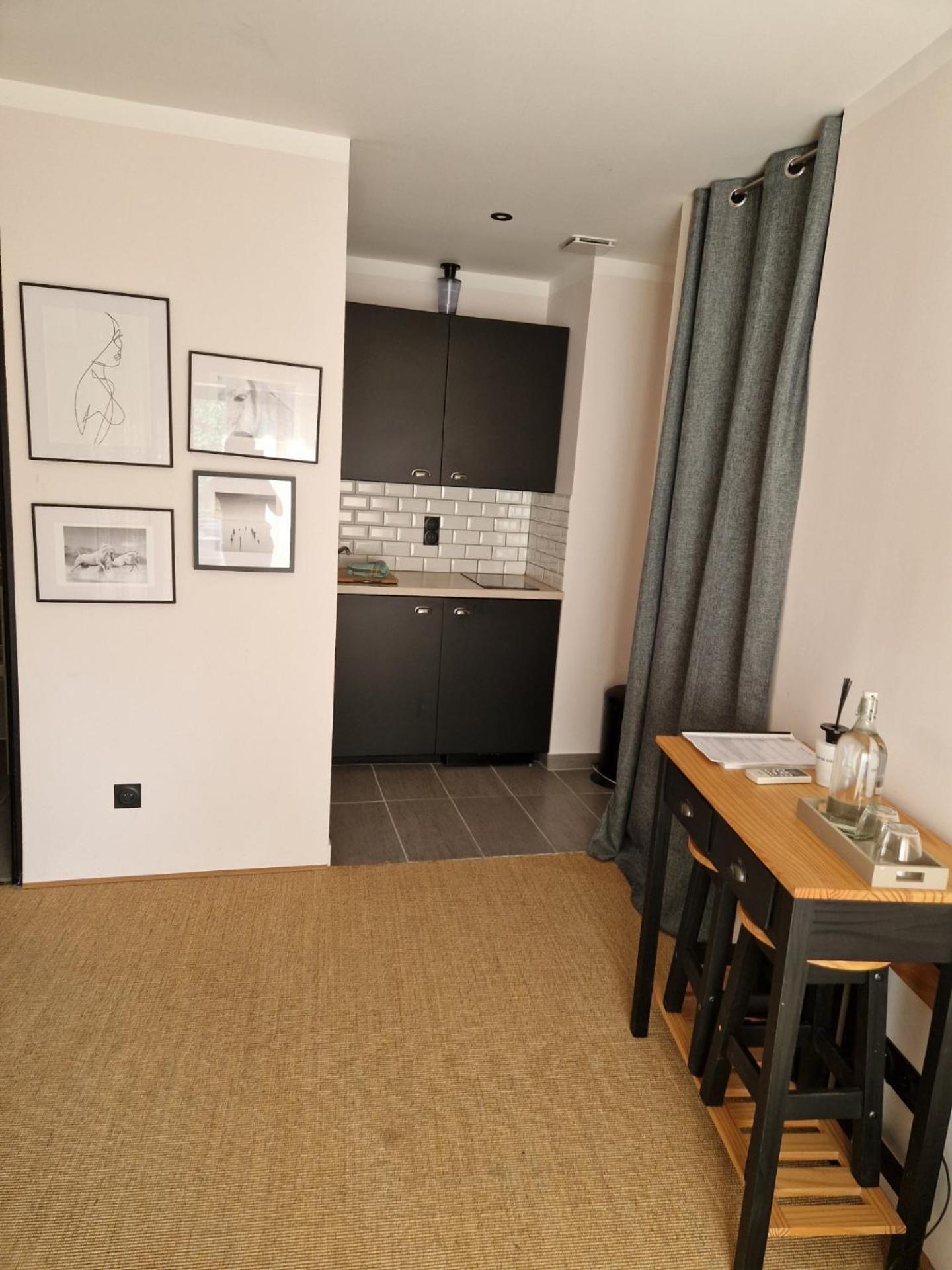 马斯阿梅林住宿加早餐旅馆 塔拉斯孔 外观 照片